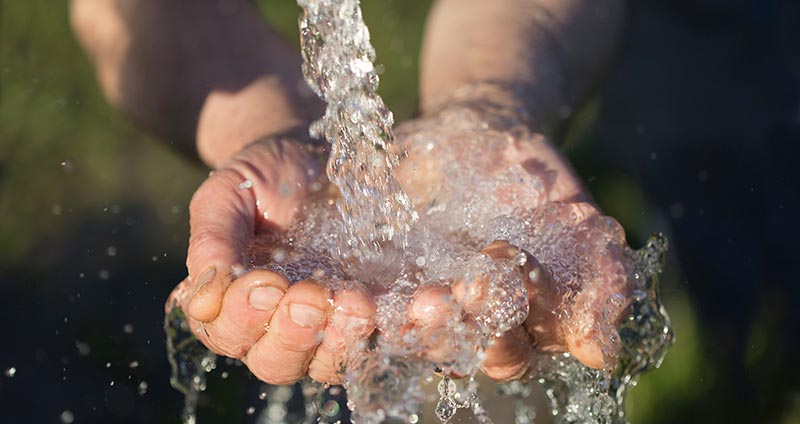 Nutzung, Verteilung und Schutz von Wasser:  Wie können Konflikte in Deutschland frühzeitig entschärft werden?